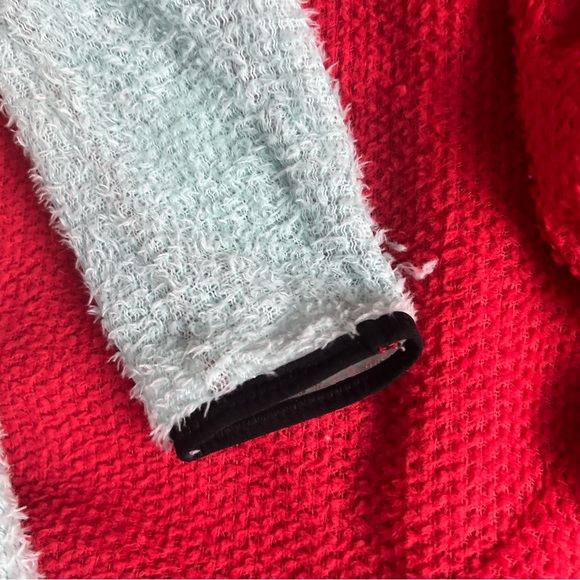 Senchi Hoodie - Picture 3 of 3